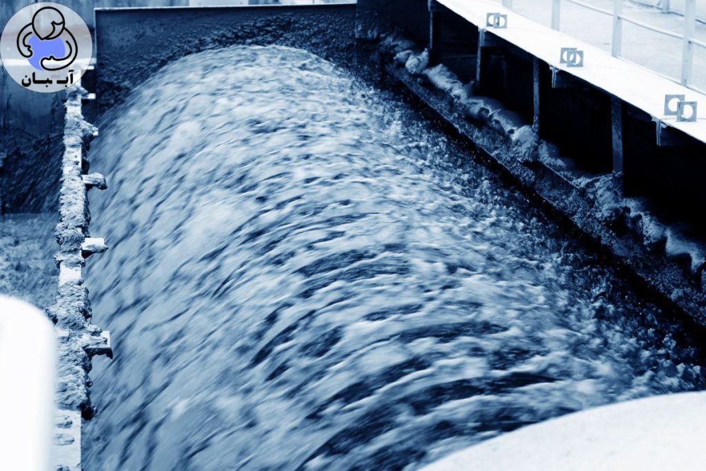 فلوکولانت آنیونی چیست و چگونه کار می‌کند؟